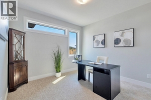 2594 Crown Crest Drive - Photo 47