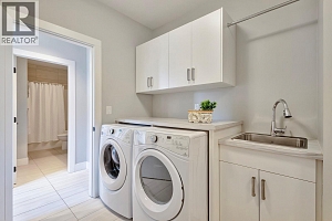 2594 Crown Crest Drive - Photo 50