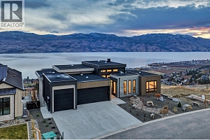 1363 Vineyard Drive - Photo 2