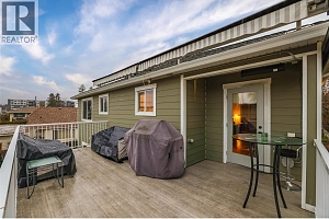 976 Lawson Avenue - Photo 16