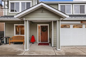 976 Lawson Avenue - Photo 2