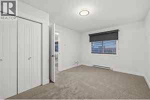 976 Lawson Avenue - Photo 36