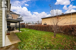 976 Lawson Avenue - Photo 42