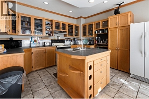 7630 97A Highway - Photo 4