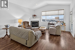 1040 Mt Revelstoke Place Unit# 32 - Photo 10