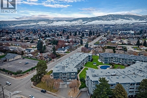 715 Leathead Road Unit# 142 - Photo 38