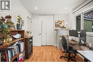 2102 41 Avenue - Photo 18