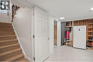 2102 41 Avenue - Photo 32