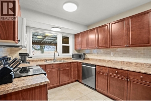 2102 41 Avenue - Photo 8