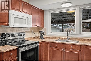 2102 41 Avenue - Photo 9