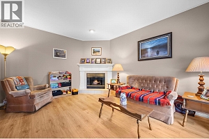 699 Saratoga Place - Photo 13