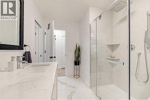 6178 Lipsett Avenue - Photo 38