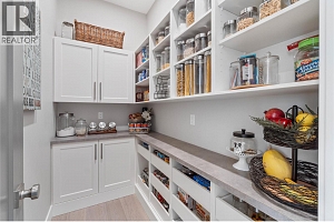 608 Mt Ida Crescent - Photo 11