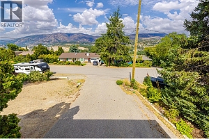 2415 COLLINGWOOD Road - Photo 12