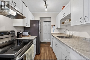 103 George Street Unit# 202 - Photo 3