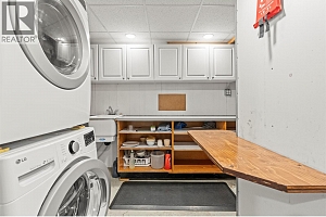 1016 34 Avenue - Photo 36