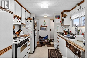 830 Franklyn Road - Photo 13