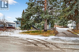 830 Franklyn Road - Photo 3