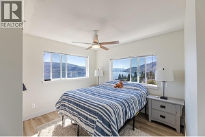 6471 Vernon Avenue - Photo 36