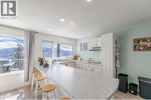 6471 Vernon Avenue - Photo 48