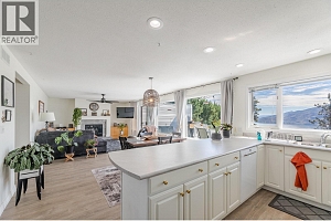 6471 Vernon Avenue - Photo 49