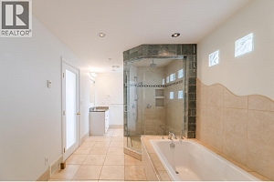 6471 Vernon Avenue - Photo 54