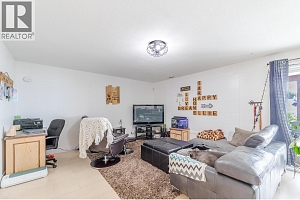 6471 Vernon Avenue - Photo 63