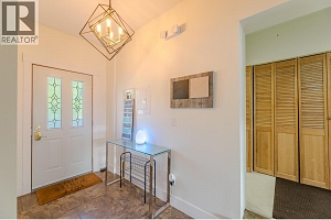 6471 Vernon Avenue - Photo 7