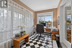 1774 Highland Drive N - Photo 16