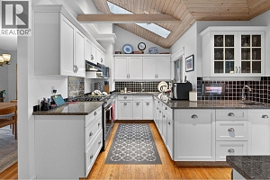 1774 Highland Drive N - Photo 23