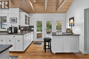 1774 Highland Drive N - Photo 27