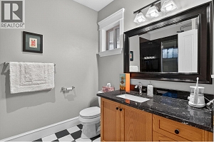 1774 Highland Drive N - Photo 37