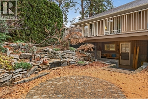 1774 Highland Drive N - Photo 62