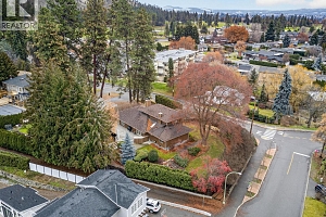 1774 Highland Drive N - Photo 77