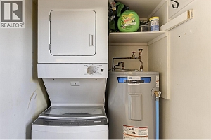 541 Okanagan Boulevard - Photo 17