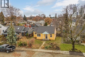 541 Okanagan Boulevard - Photo 35