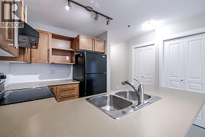 1099 Sunset Drive Unit# 334 - Photo 8