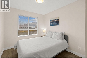 1093 Sunset Drive Unit# 210 - Photo 26