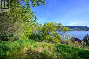 7328 Tronson Road - Photo 18