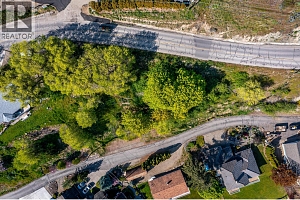 7328 Tronson Road - Photo 35