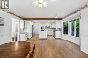 727 Cassiar Crescent - Photo 11