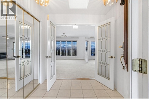 727 Cassiar Crescent - Photo 13