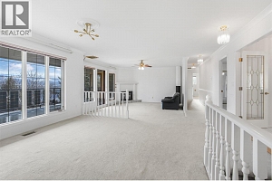 727 Cassiar Crescent - Photo 15