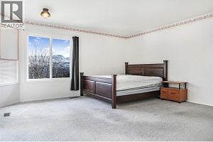 727 Cassiar Crescent - Photo 25