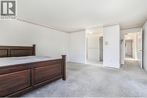 727 Cassiar Crescent - Photo 31