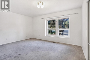 727 Cassiar Crescent - Photo 37