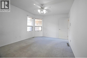 727 Cassiar Crescent - Photo 39