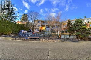 727 Cassiar Crescent - Photo 44