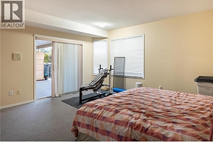 727 Cassiar Crescent - Photo 44