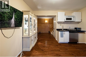 727 Cassiar Crescent - Photo 47